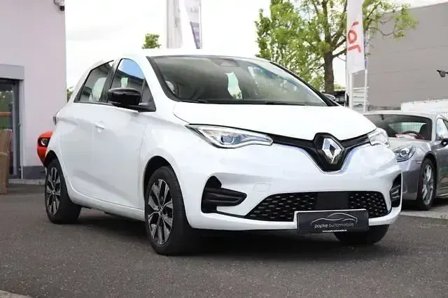 Gebraucht Renault Zoe Evolution 80 kW (109 PS) 2022 Weiß Kleinwagen