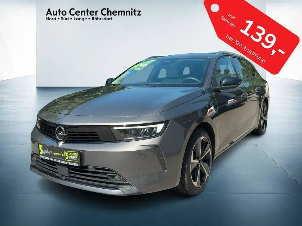 Gebraucht Opel Astra Elegance 131 PS (96 kW) 2024 Grau Kleinwagen