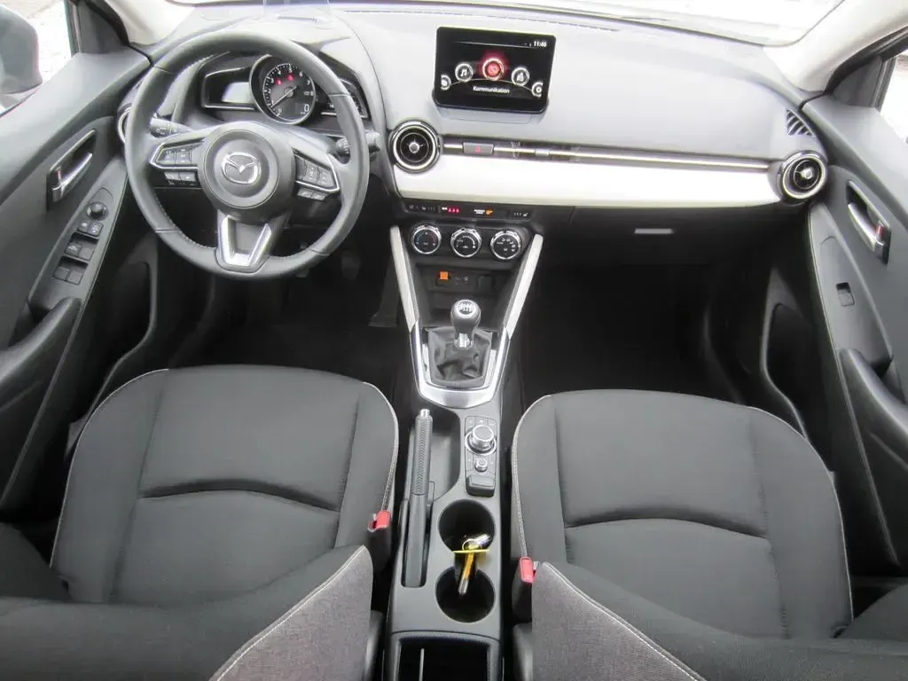 Gebraucht Mazda 2 Exclusive-Line 90 PS (66 kW) 2024 Grau Kleinwagen