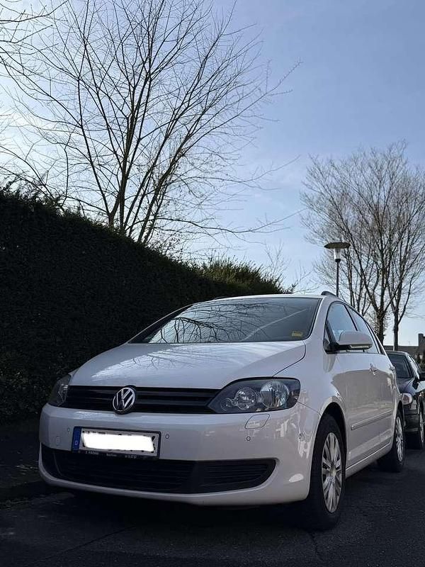 Gebraucht VW Golf VII Comfortline 80 PS (58 kW) 2013 Limousine