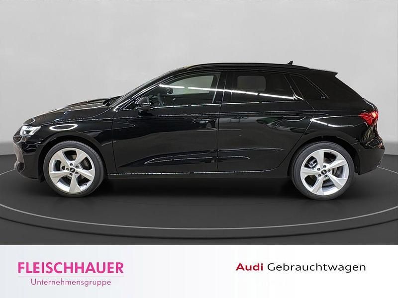 Używany Audi A3 Advanced 150 KM (110 kW) 2024 Czarny Sedan/Limuzyna