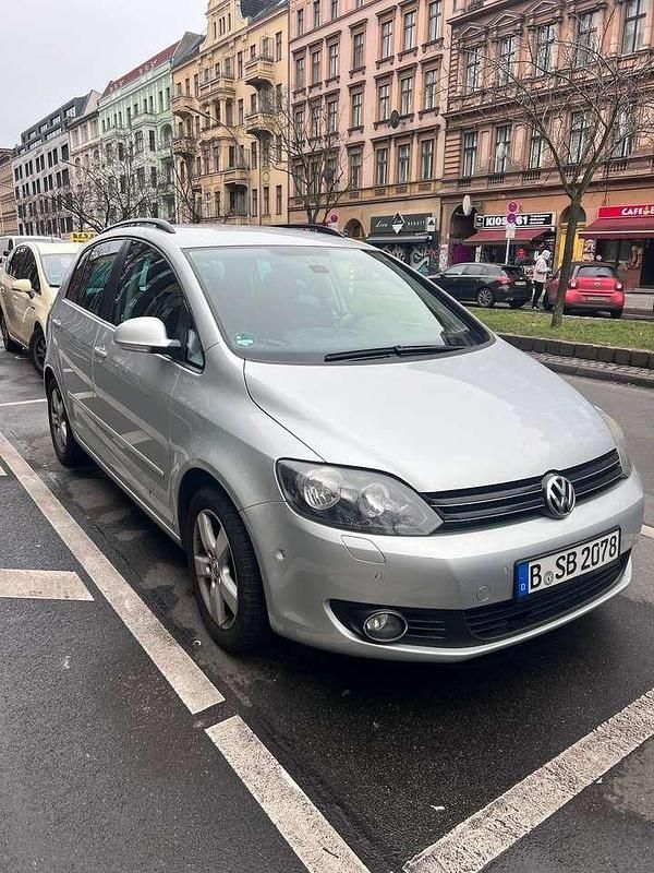 Gebraucht 2010 VW Golf Plus Cross Team Van / Kleinbus | 6.500 € (Etwas zu teuer) - Bild 1/4