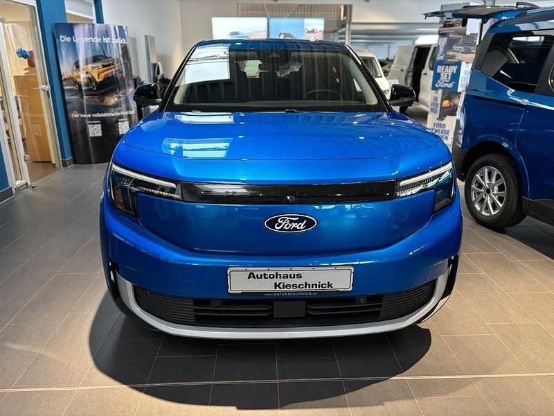 Neu Ford Explorer 210 kW (286 PS) 2026 Blau SUV