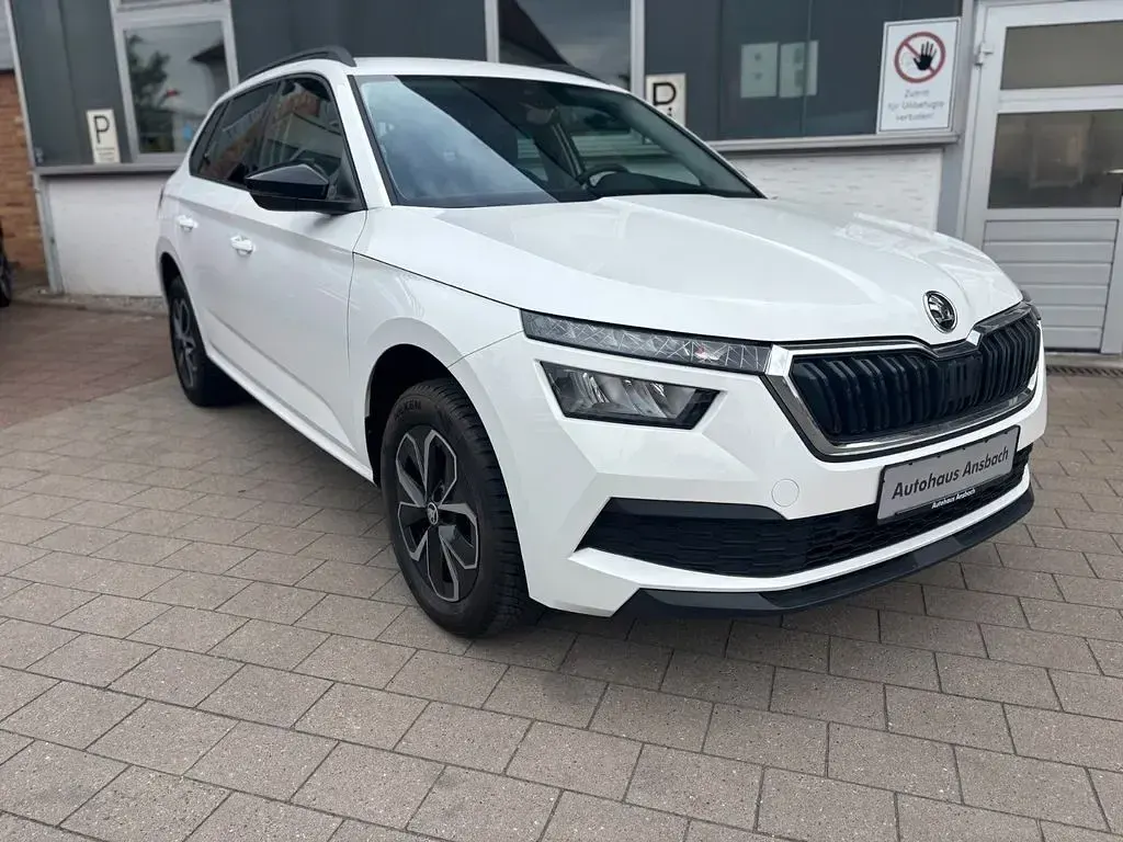Gebraucht Skoda Kamiq Ambition 110 PS (80 kW) 2023 Weiß SUV
