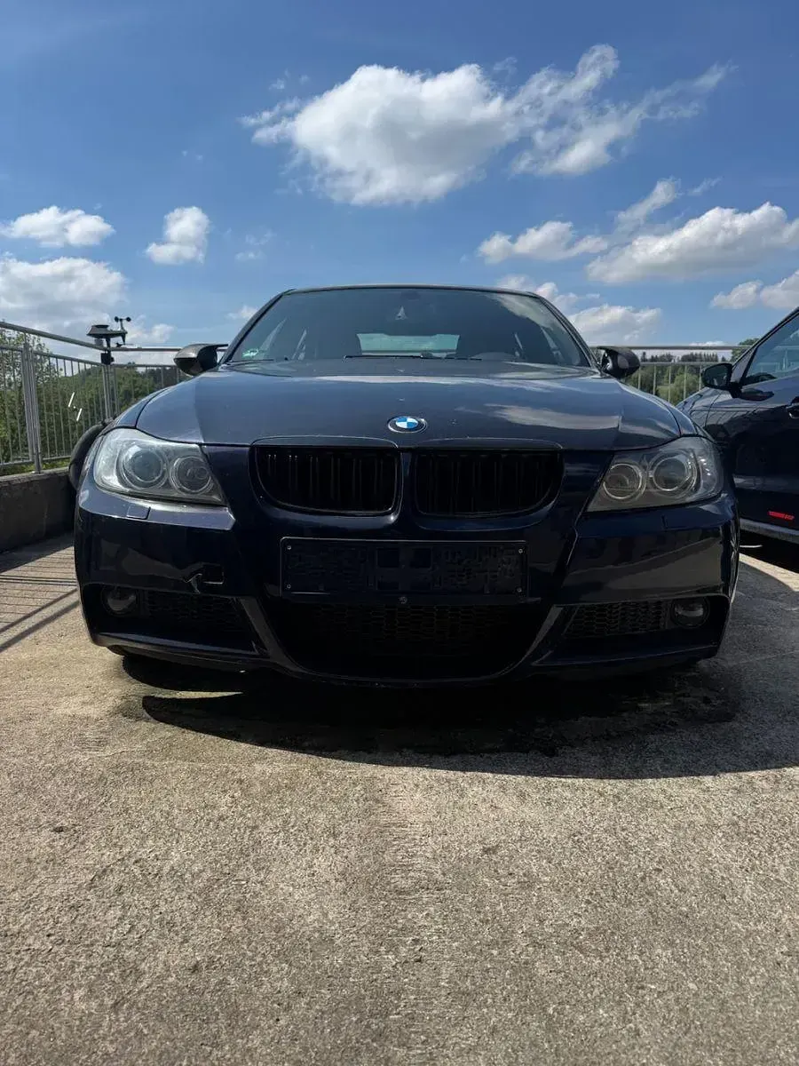 Gebraucht BMW 320 M Sport 173 PS (127 kW) 2006 Schwarz Limousine