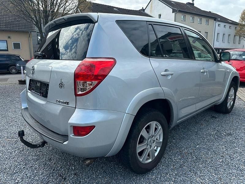 Gebraucht Toyota RAV4 Executive 177 PS (130 kW) 2009 Silber SUV