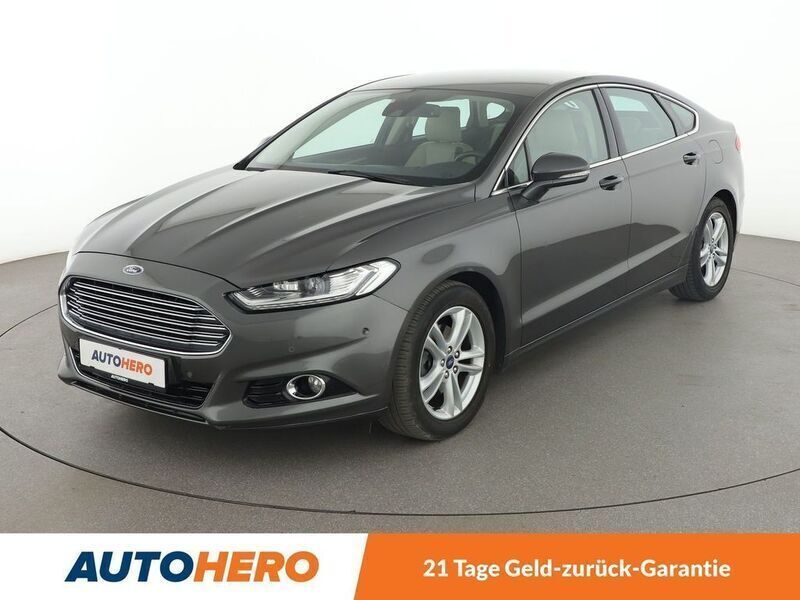 Grau Gebraucht 2016 Ford Mondeo Titanium Limousine | 17.010 € (Fairer Preis) - Bild 1/3