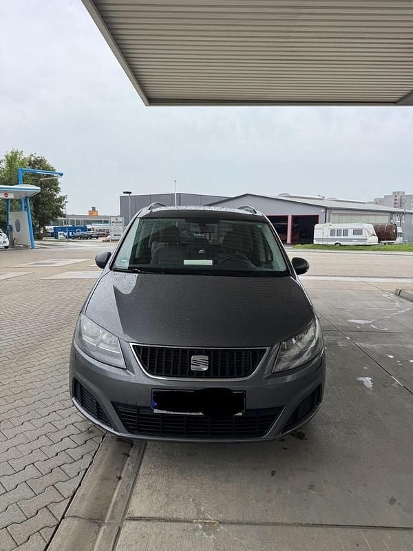 Gebraucht Seat Alhambra 140 PS (102 kW) 2012 Grau Van / Kleinbus