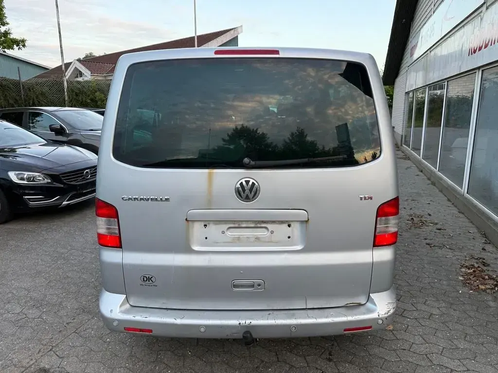 Gebraucht VW Caravelle Comfortline 131 PS (96 kW) 2008 Silber Van