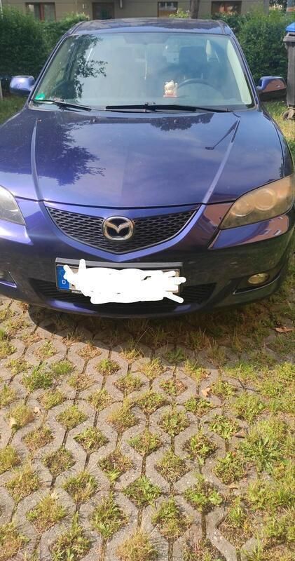 Blau Gebraucht 2006 Mazda 3 Limousine | 1.500 € (Guter Preis) - Bild 1/4
