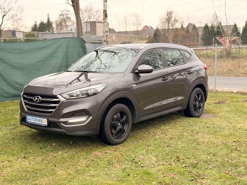 Gebraucht Hyundai Tucson GO! 177 PS (130 kW) 2017 Braun SUV