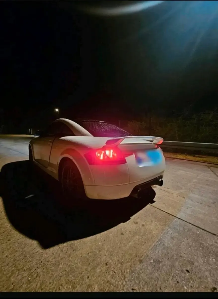 Usata Audi TT 180 CV (132 kW) 1999 Bianco Coupé