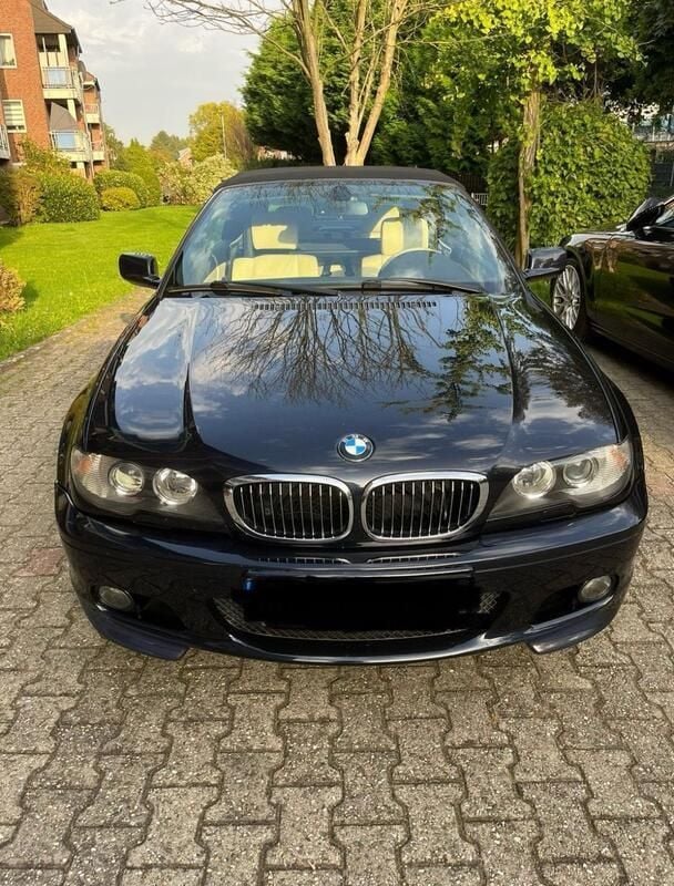 Blau Gebraucht 2003 BMW 330 Cabriolet M Sport Cabrio | 24.500 € - Bild 1/4