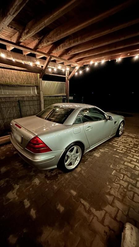 Gebraucht Mercedes SLK230 197 PS (144 kW) 2001 Silber Cabrio