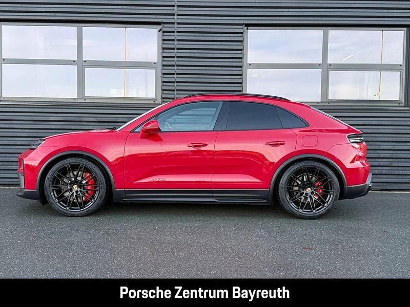 Gebraucht Porsche Macan 4 Electric 419 kW (571 PS) 2026 Rot SUV