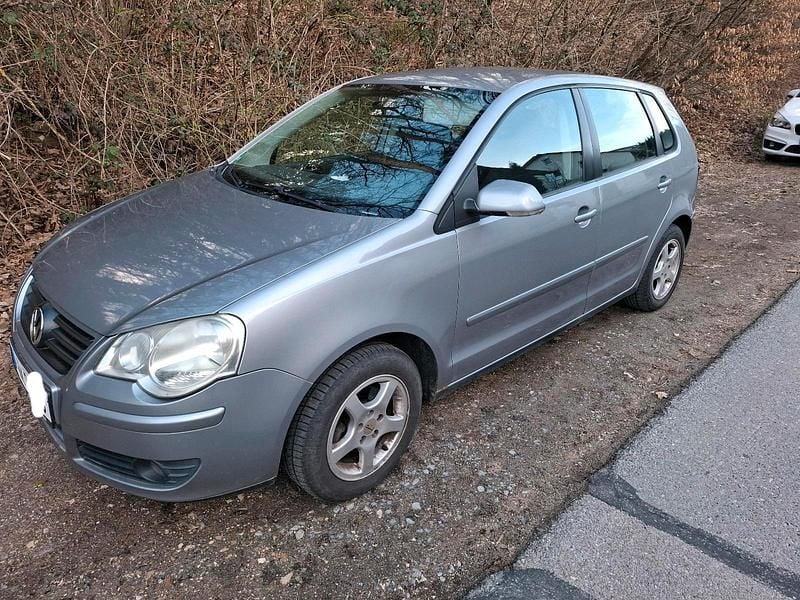 Gebraucht VW Polo 80 PS (58 kW) 2007 Grau Kleinwagen