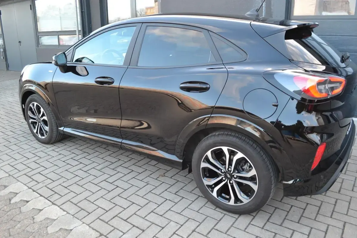 Gebraucht Ford Puma ST-Line 125 PS (91 kW) 2020 Schwarz SUV