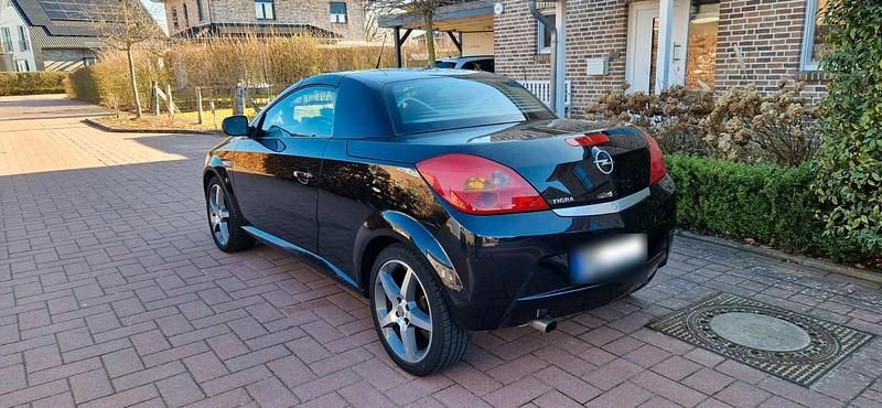 Gebraucht Opel Tigra Design Edition 90 PS (66 kW) 2008 Schwarz Cabrio