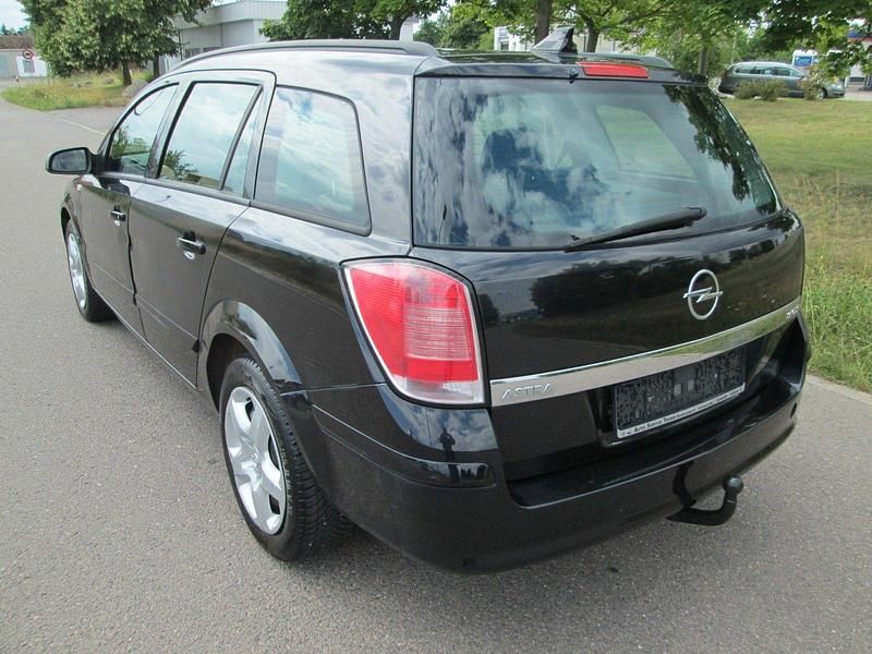 Gebraucht Opel Astra Edition 150 PS (110 kW) 2005 Schwarz Kombi