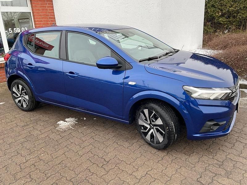 Neu Dacia Sandero Expression 91 PS (66 kW) 2026 Blau Limousine