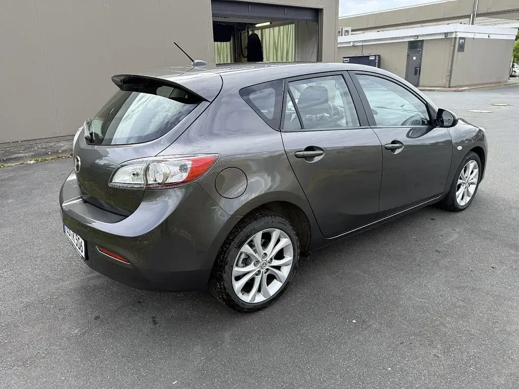 Gebraucht Mazda 3 Sports-Line 150 PS (110 kW) 2010 Grau Limousine