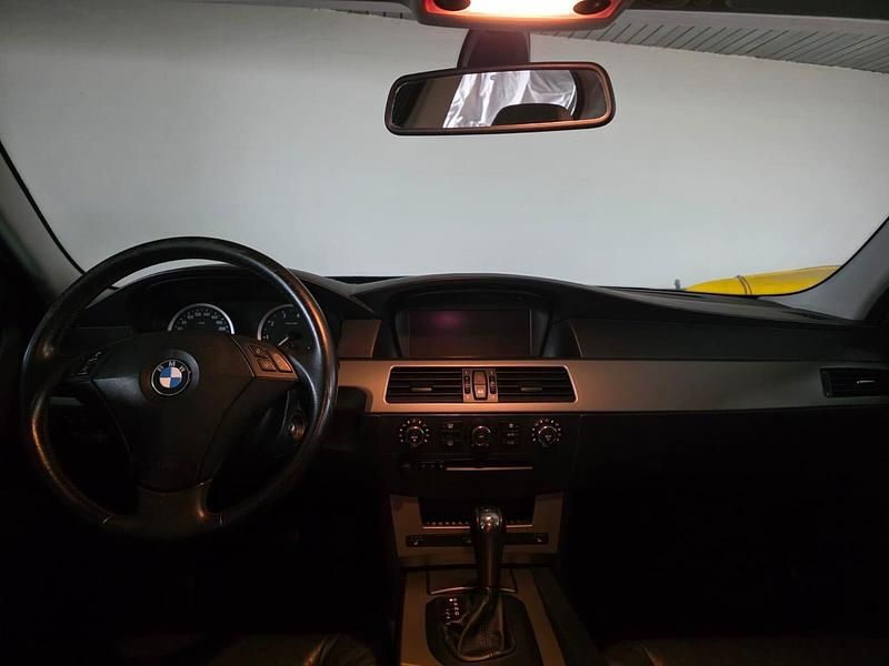 Silber Gebraucht 2005 BMW 523 Limousine | 5.490 € (Guter Preis) - Bild 1/4