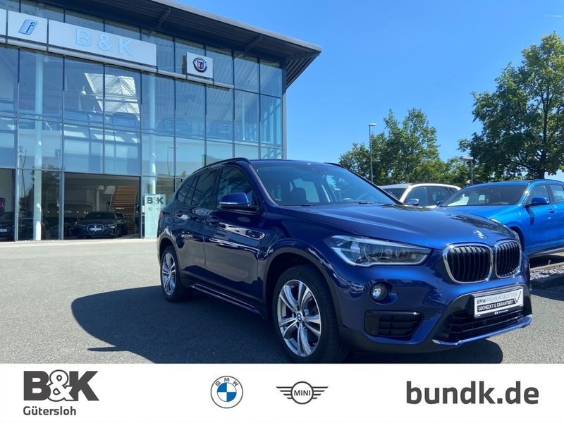Blau Gebraucht 2019 BMW X1 Sport Line SUV | 29.750 € (Teuer) - Bild 1/4