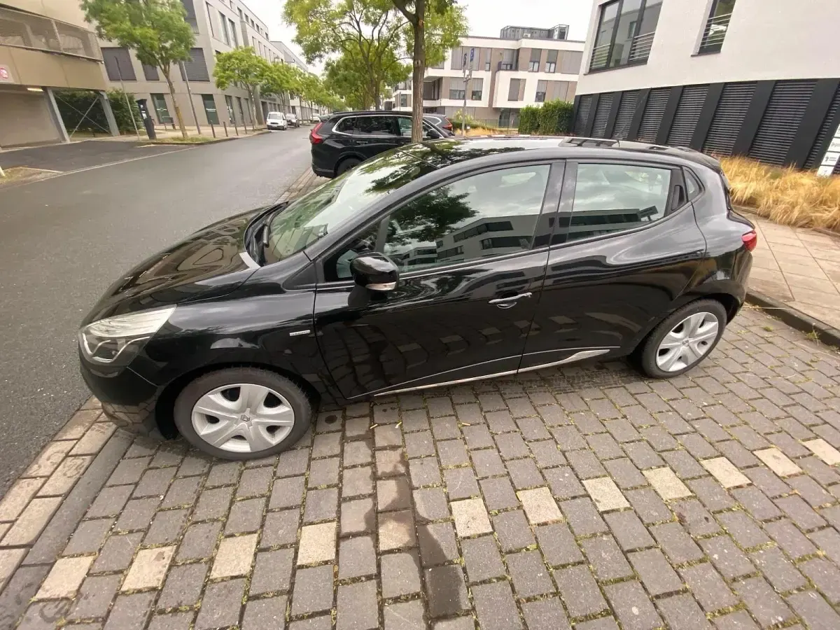 Gebraucht Renault Clio IV LIMITED 75 PS (55 kW) 2016 Schwarz Kleinwagen
