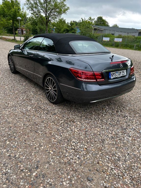 Gebraucht Mercedes E200 184 PS (135 kW) 2013 Grau Cabrio
