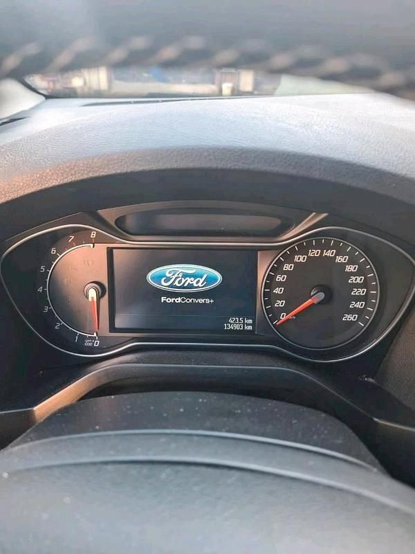 Gebraucht Ford S-MAX Titanium 160 PS (117 kW) 2013 Schwarz Van / Kleinbus