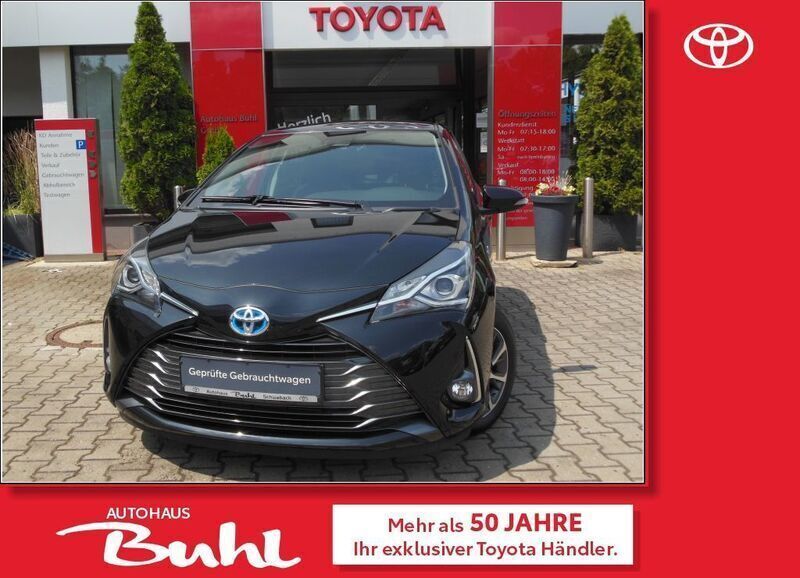 Schwarz Gebraucht 2019 Toyota Yaris Hybrid Team Limousine | 15.986 € (Fairer Preis) - Bild 1/1