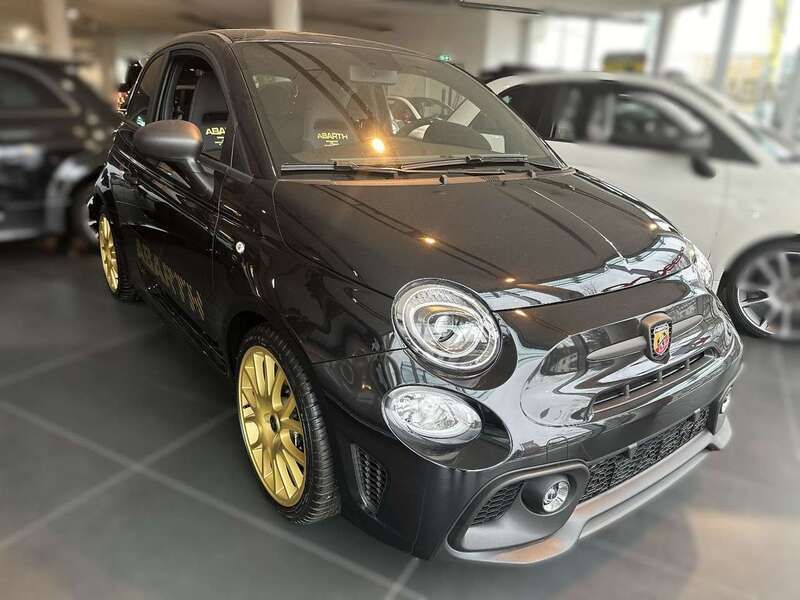 Scorpione schwarz Neu 2024 Abarth 695 Kleinwagen | 29.990 € (Superpreis) - Bild 1/4