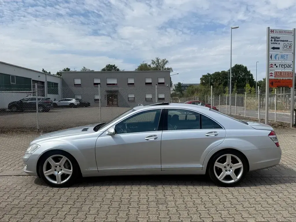 Gebraucht Mercedes S420 320 PS (235 kW) 2007 Silber Limousine