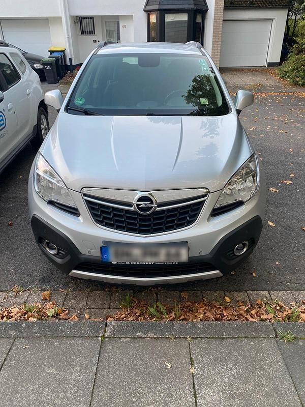 Grau Gebraucht 2012 Opel Mokka SUV | 6.500 € (Guter Preis) - Bild 1/4