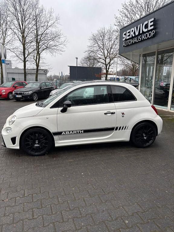 Gebraucht Abarth 595 Competizione 179 PS (131 kW) 2019 Garaweiß Kleinwagen