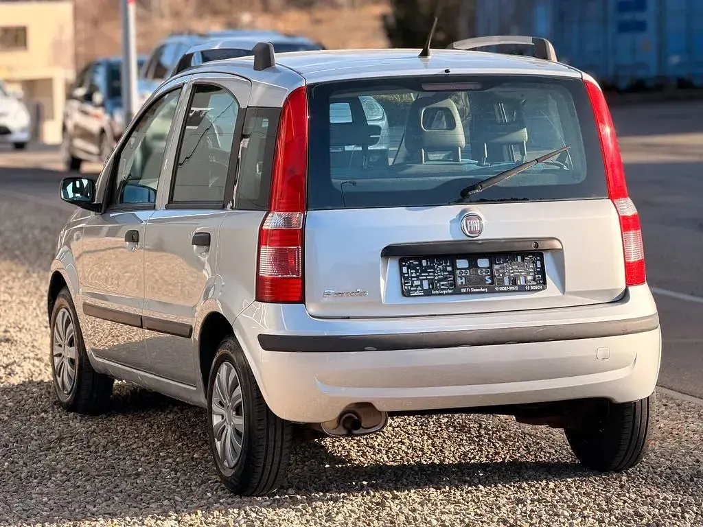 Gebraucht Fiat Panda Dynamic 60 PS (44 kW) 2010 Silber Kleinwagen