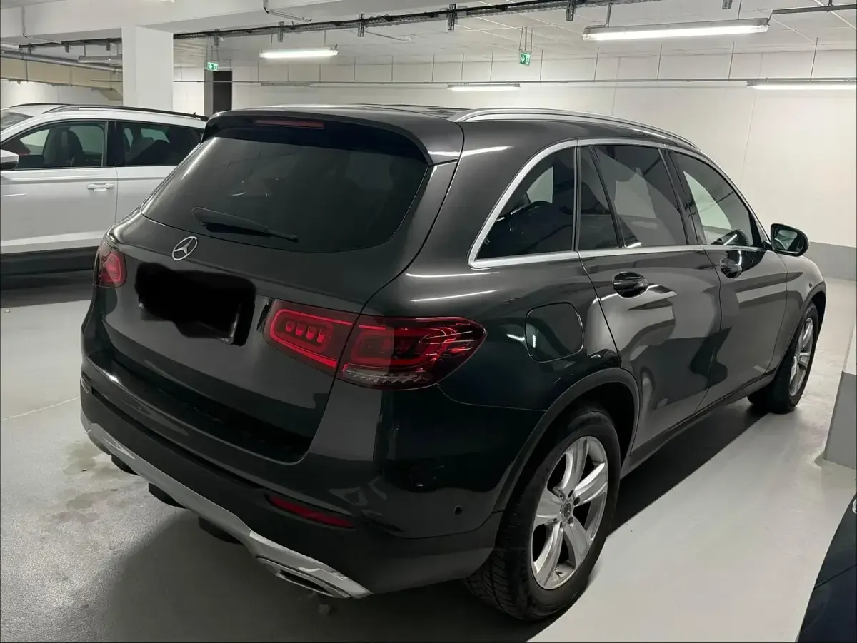 Używany Mercedes GLC220 2020 Szary SUV