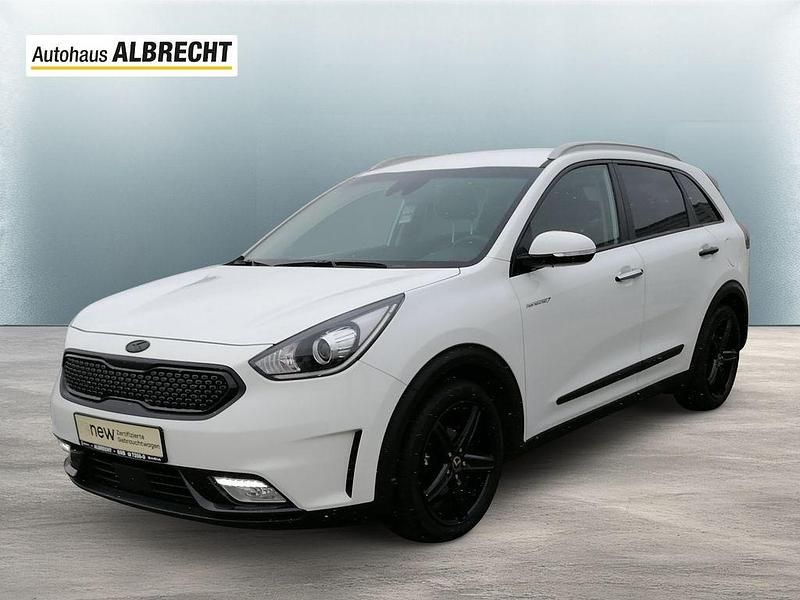 Gebraucht Kia Niro Vision 141 PS (103 kW) 2018 (ud) schneeweiss SUV