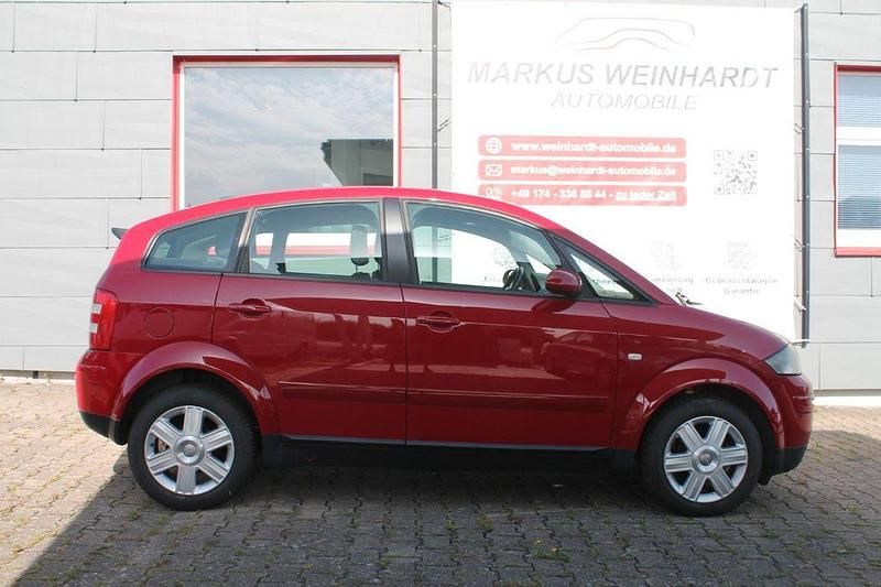 Gebraucht Audi A2 110 PS (80 kW) 2003 Rot Kleinwagen
