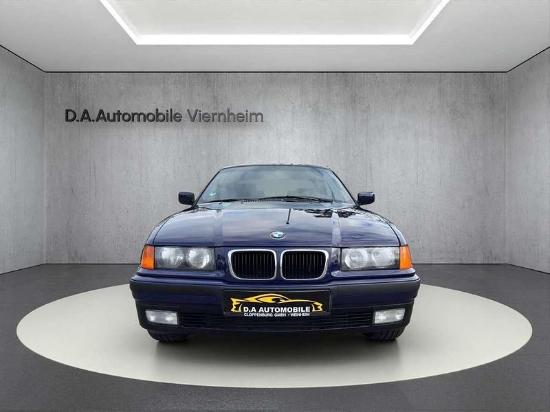 Gebraucht BMW 320 Cabriolet 150 PS (110 kW) 1997 Blau Cabrio
