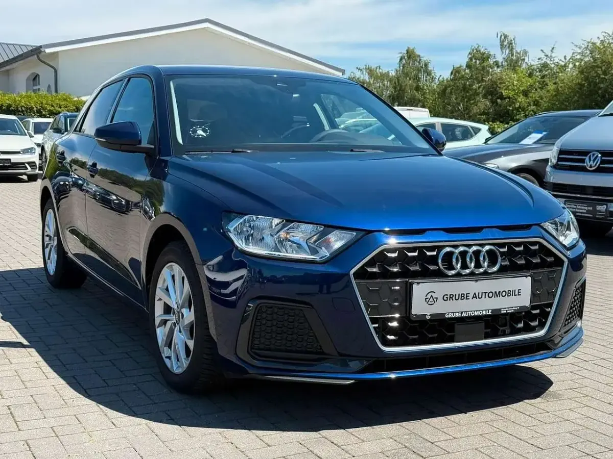 Gebraucht Audi A1 Sportback Advanced 110 PS (80 kW) 2023 Blau Kleinwagen