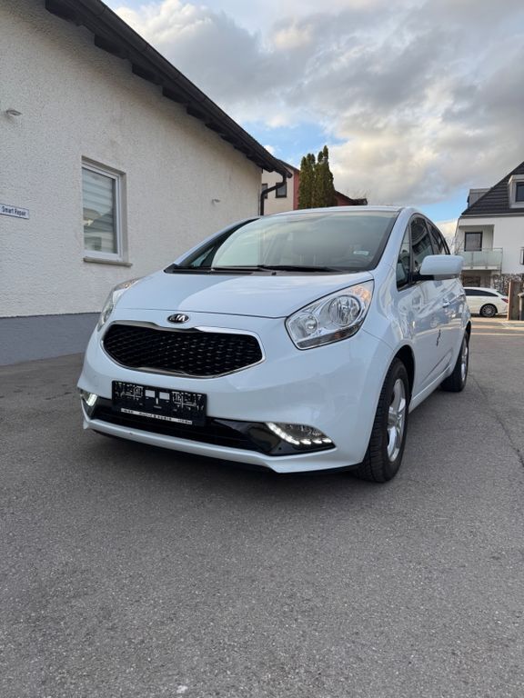 Weiß Gebraucht 2019 Kia Venga Platinum Edition Kleinwagen | 12.990 € (Guter Preis) - Bild 1/4