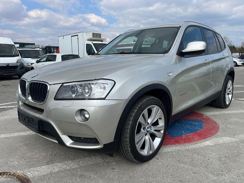 Gebraucht BMW X3 184 PS (135 kW) 2011 Silber SUV