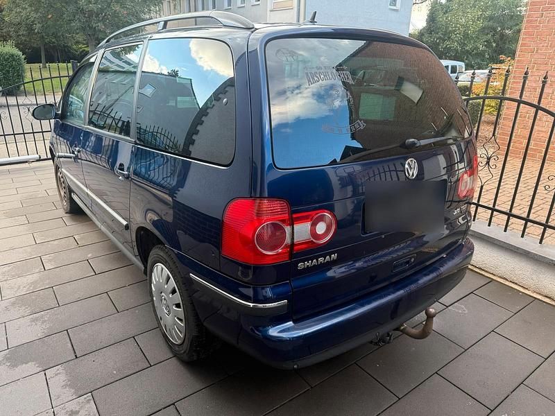 Blau Gebraucht 2006 VW Sharan Van / Kleinbus | 1.250 € (Superpreis) - Bild 1/4