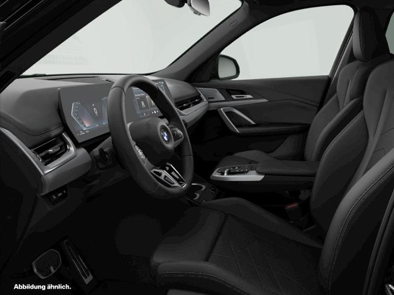 Gebraucht 2025 BMW X1 Comfort Edition SUV | 45.787 € (Fairer Preis) - Bild 1/1