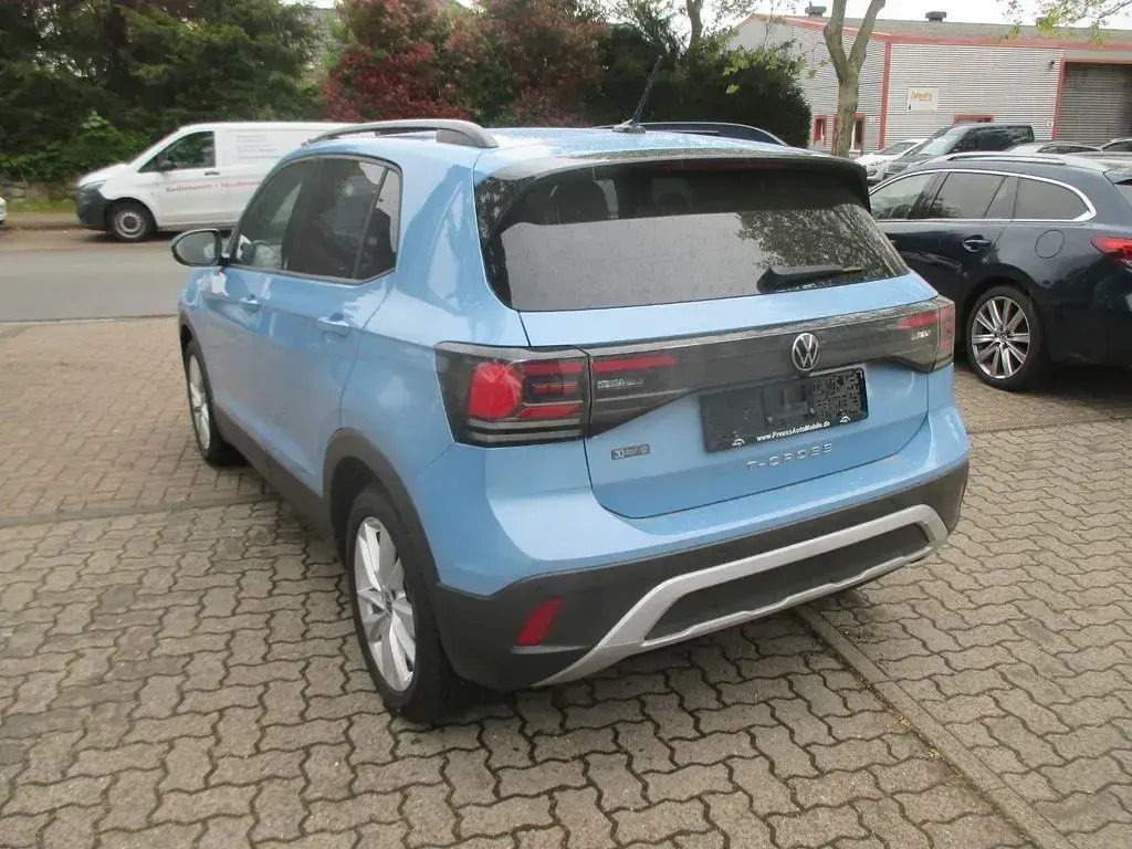 Gebraucht VW T-Cross Life 116 PS (85 kW) 2024 Blau SUV