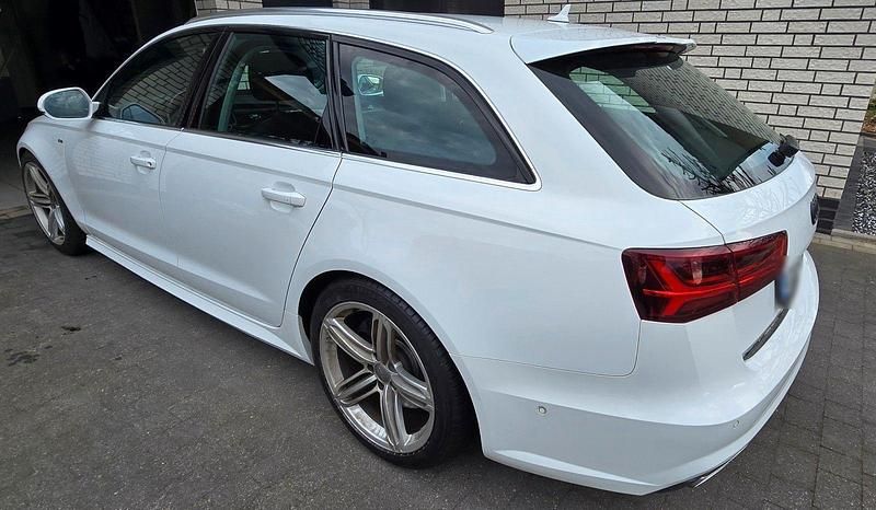 Second-hand Audi A6 218 CP (160 kW) 2017 Alb Break