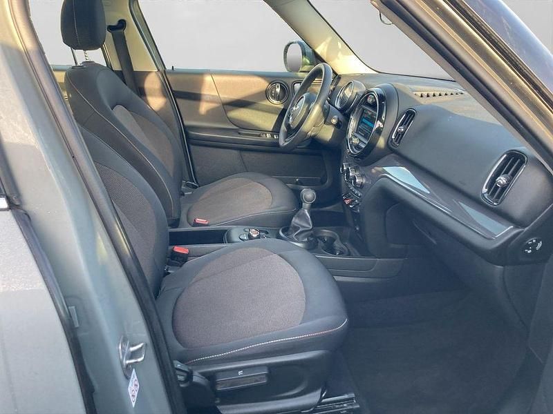 Gebraucht Mini One Countryman 102 PS (75 kW) 2019 Grau SUV