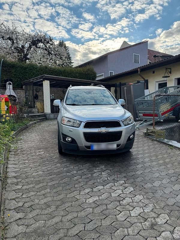 Używany Chevrolet Captiva 185 KM (136 kW) 2013 Srebrny SUV