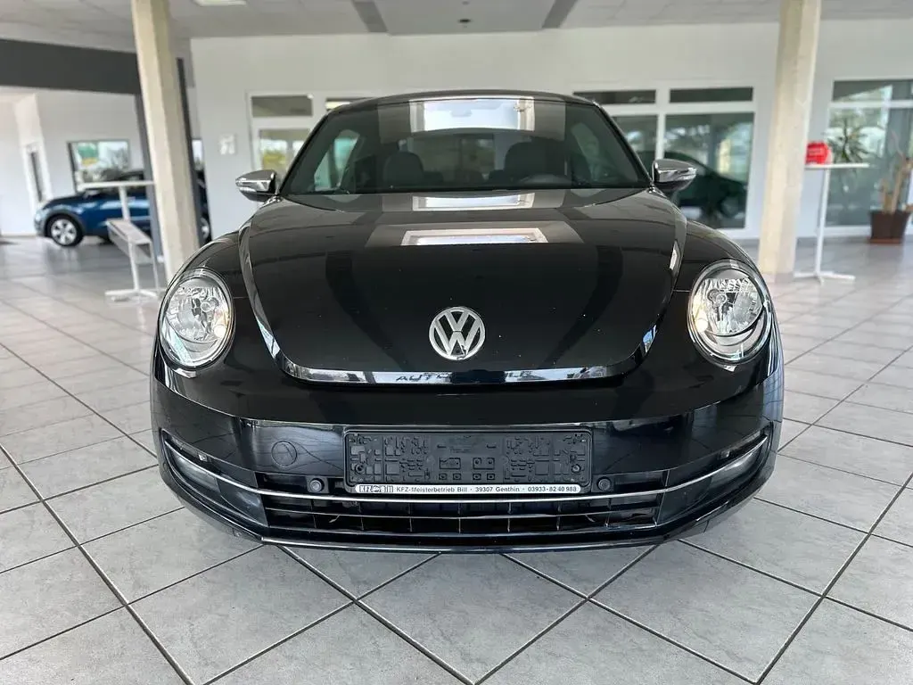 Gebraucht VW Beetle Edition 105 PS (77 kW) 2012 Schwarz Kleinwagen